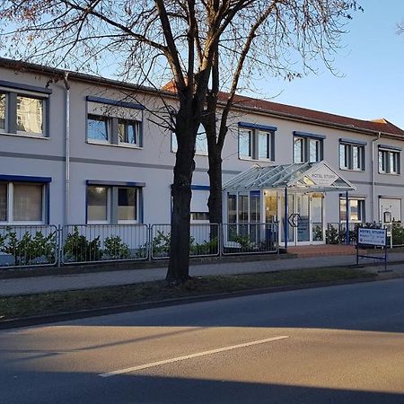 Hotel Sturm Tangermuende Exterior photo